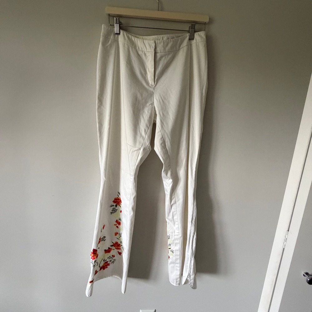 Cache White Floral Embroidered Flare Leg Pants 8 Boho Wide Leg Slit Zip Hem READ - Picture 12 of 16
